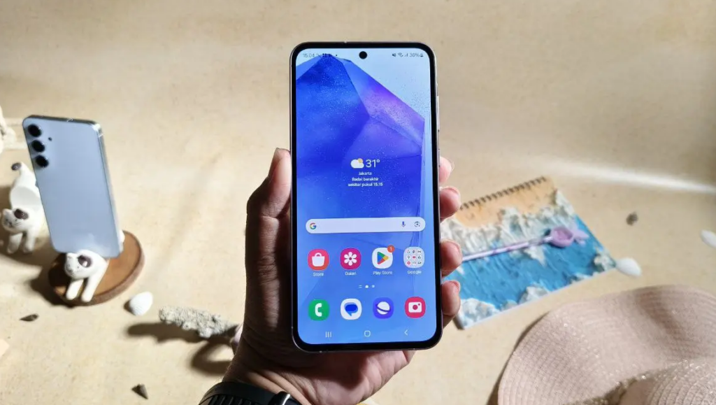 Samsung Bawa Feature Keamanan Knox Vault untuk Galaxy A55 dan A35 5G, Dapat Apa Saja? Charupathib.com, Jakarta - Samsung mengeluarkan handphone terkini mereka, Samsung Galaxy A55 5G dan Galaxy A35 5G di Indonesia.